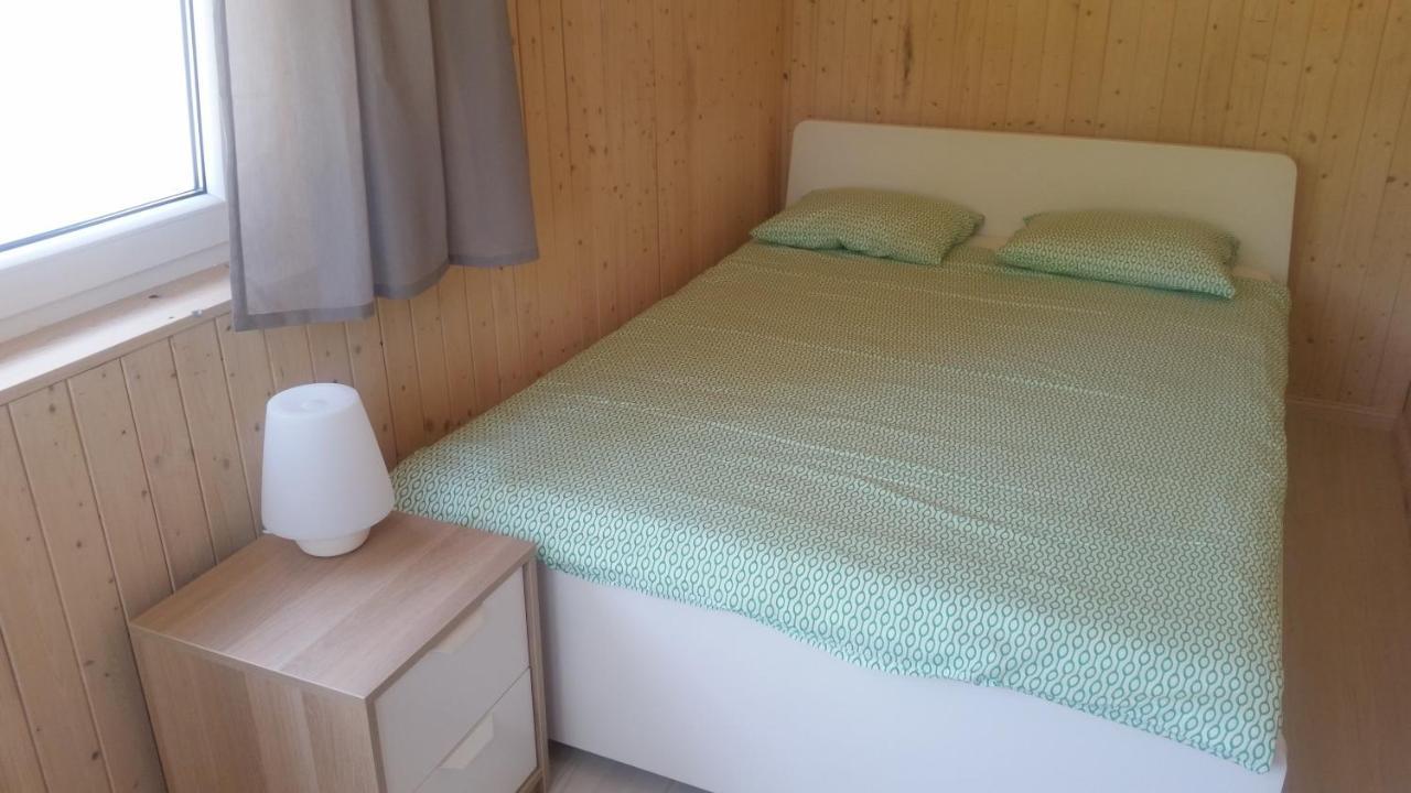 פוביירובו Domki Aqua Holiday מראה חיצוני תמונה